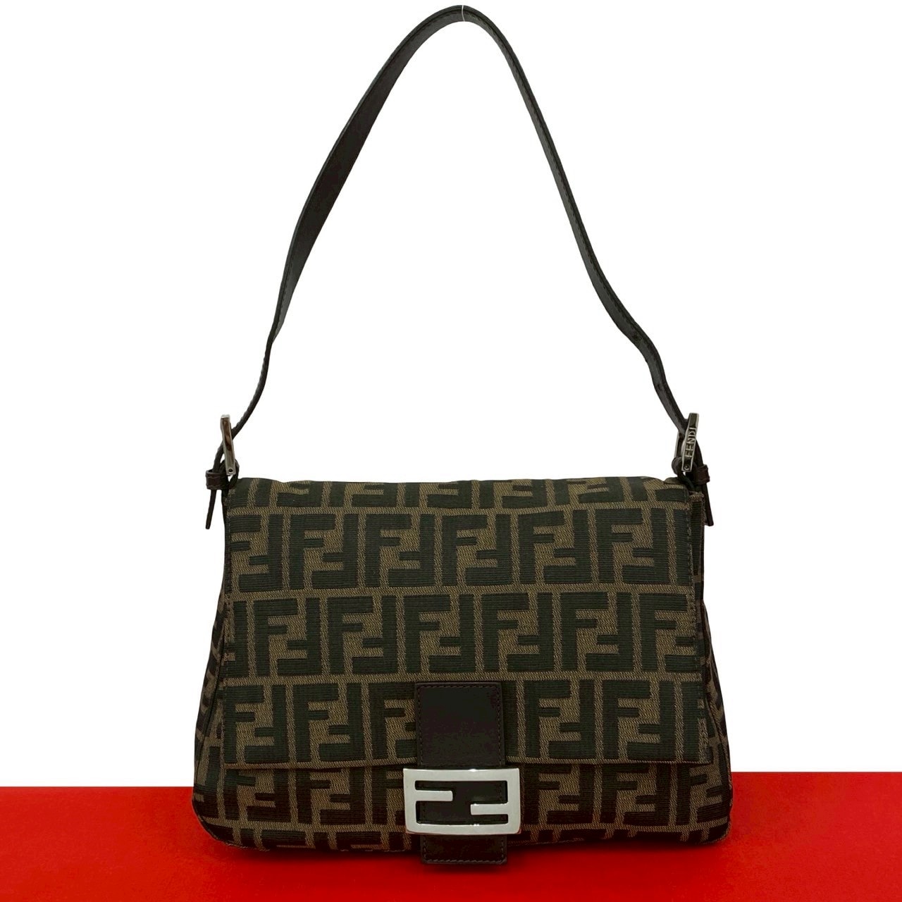 FENDI フェンディ マンマバケット ズッカ FF 柄 レザー キャンバス ショルダーバッグ ブラウン
92415