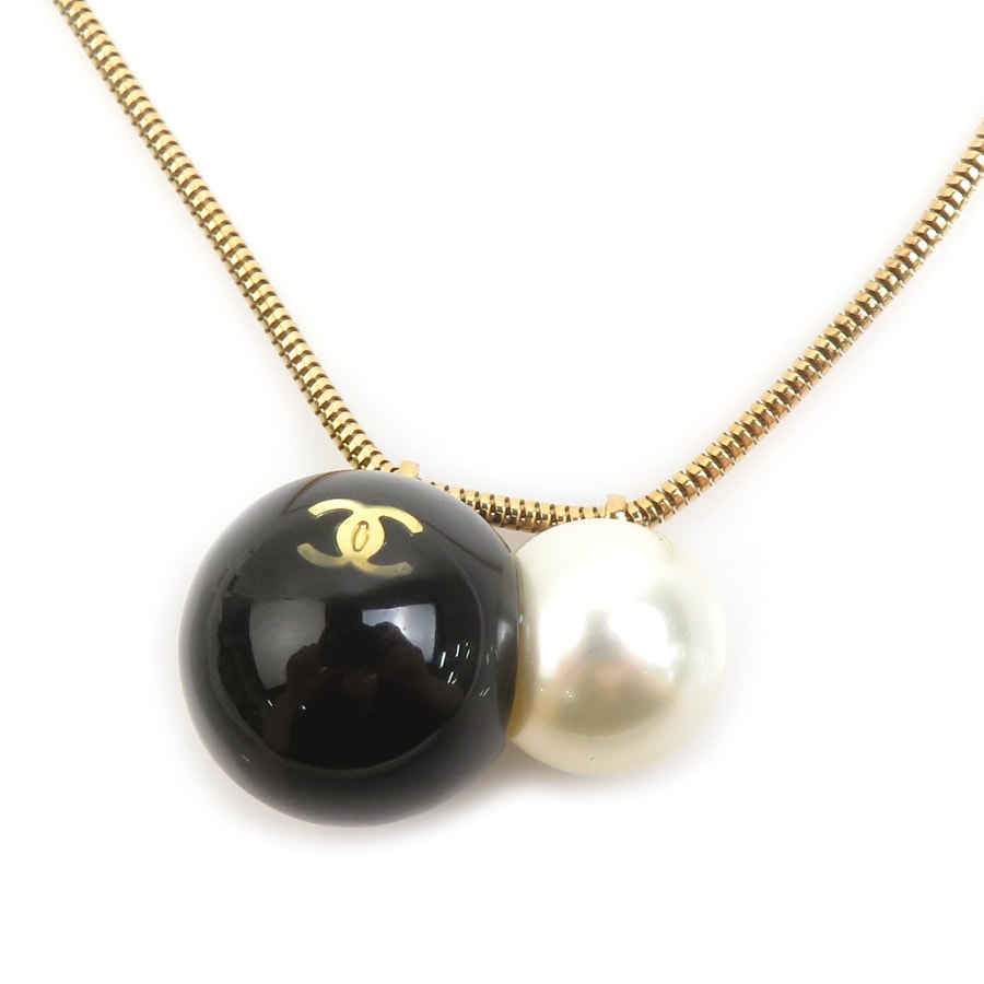 シャネル CHANEL ネックレス ココマーク メタル/フェイクパール ゴールド/ブラック/ホワイト レディース【中古】 e62116a