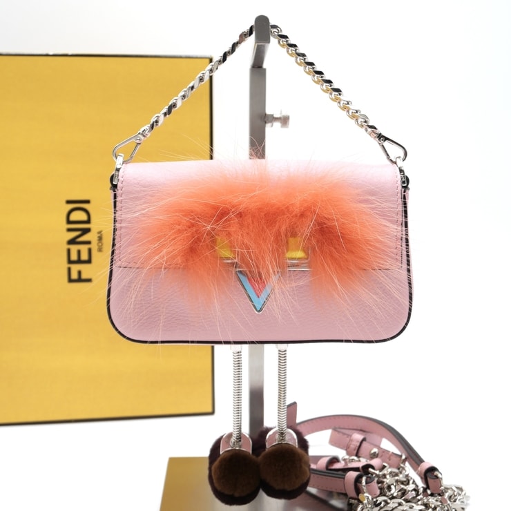 FENDI(フェンディ)マイクロバゲット モンスター ショルダーバッグ ピンク レザー ファー チェーン 2WAY ミニバッグ シルバー金具 レディース【中古】