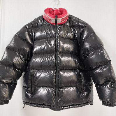 Supreme Shiny Reversible Puffy Jacket "Black"
