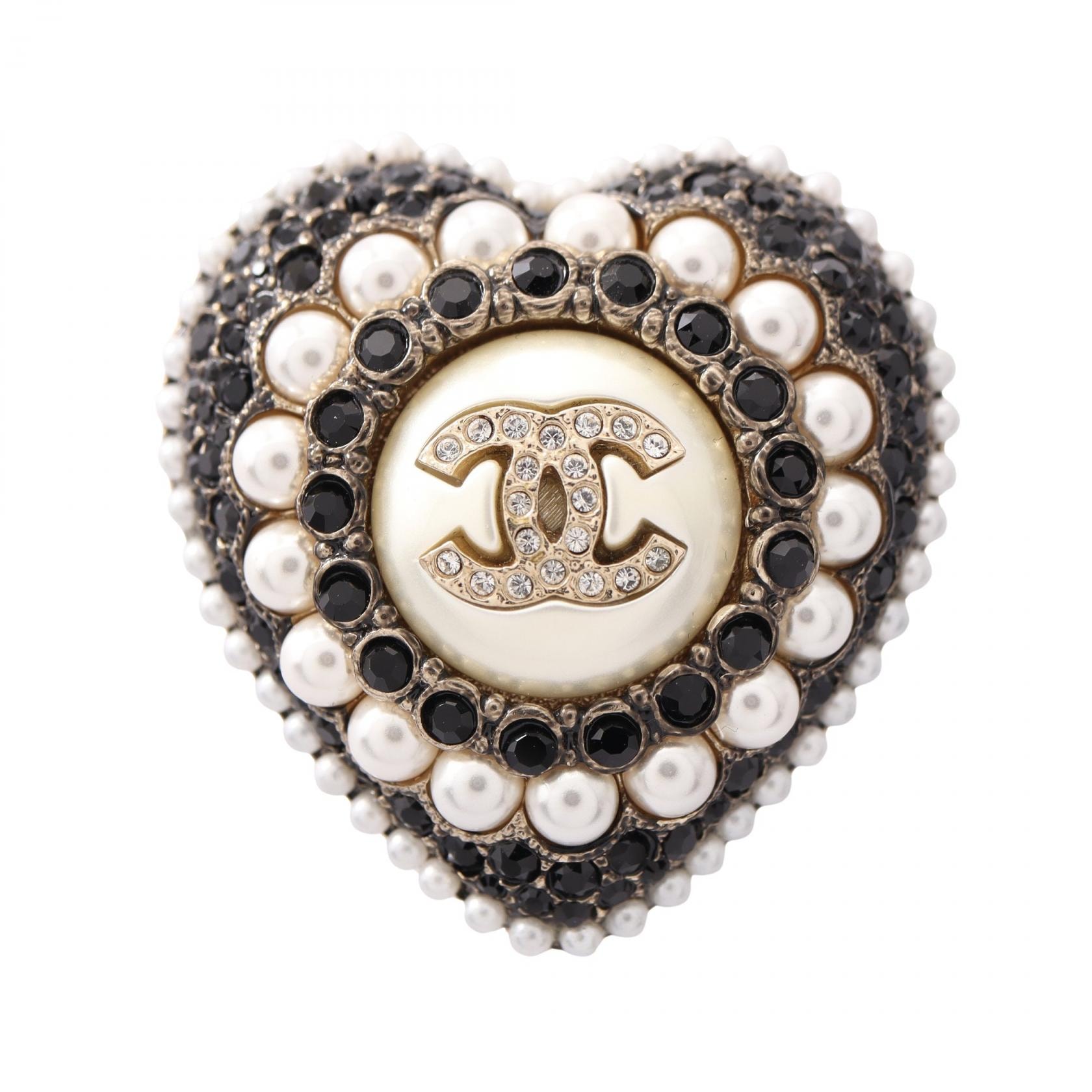 シャネル CHANEL ココマーク ハート ブローチ アクセサリー GP(ゴールドメッキ) ラインストーン / フェイクパール レディース ゴールド系 / ブラック系 / ホワイト系 【中古】