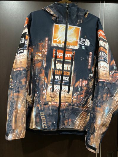 Supreme x The North Face Taped Seam Shell Jacket "Times square" NP52207I x NF0A82RK
