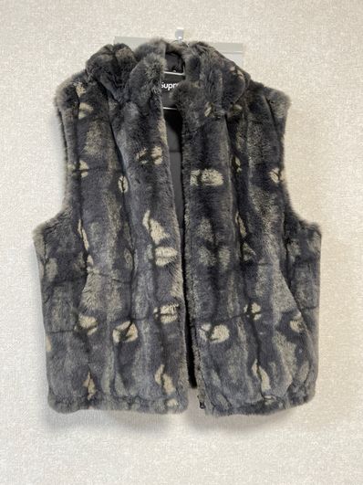 Supreme Faux Fur Hooded Vest "Black"