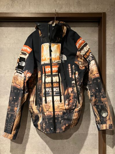 Supreme x The North Face Taped Seam Shell Jacket "Times square" NP52207I x NF0A82RK