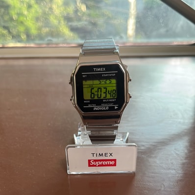Supreme / Timex® Digital Watch "Silver"