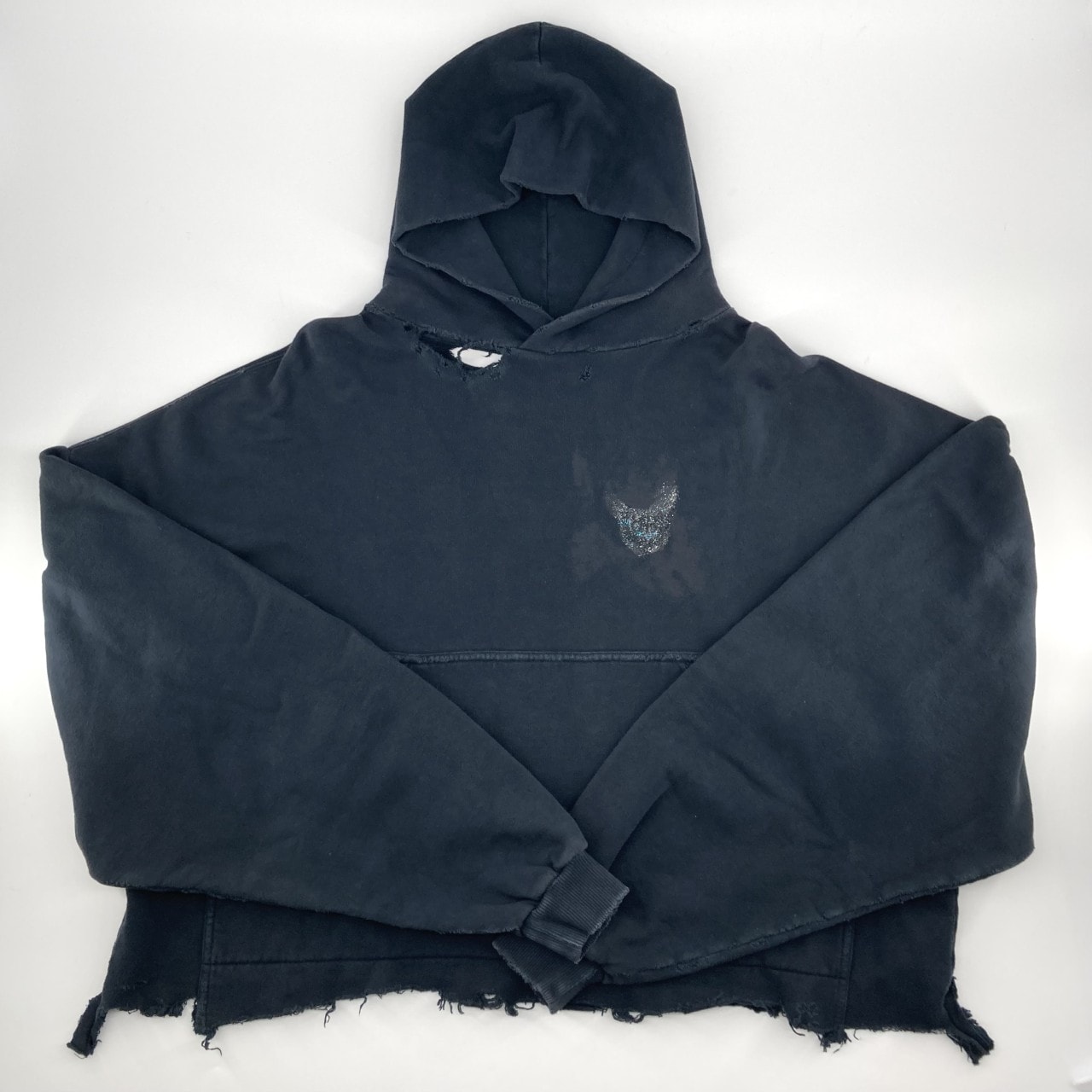 BALENCIAGA(バレンシアガ) ネイルポリッシュ クロップド フーディ ウォッシュド加工 ダメージ加工 783397 パーカー フェイデッドブラック×ホワイト