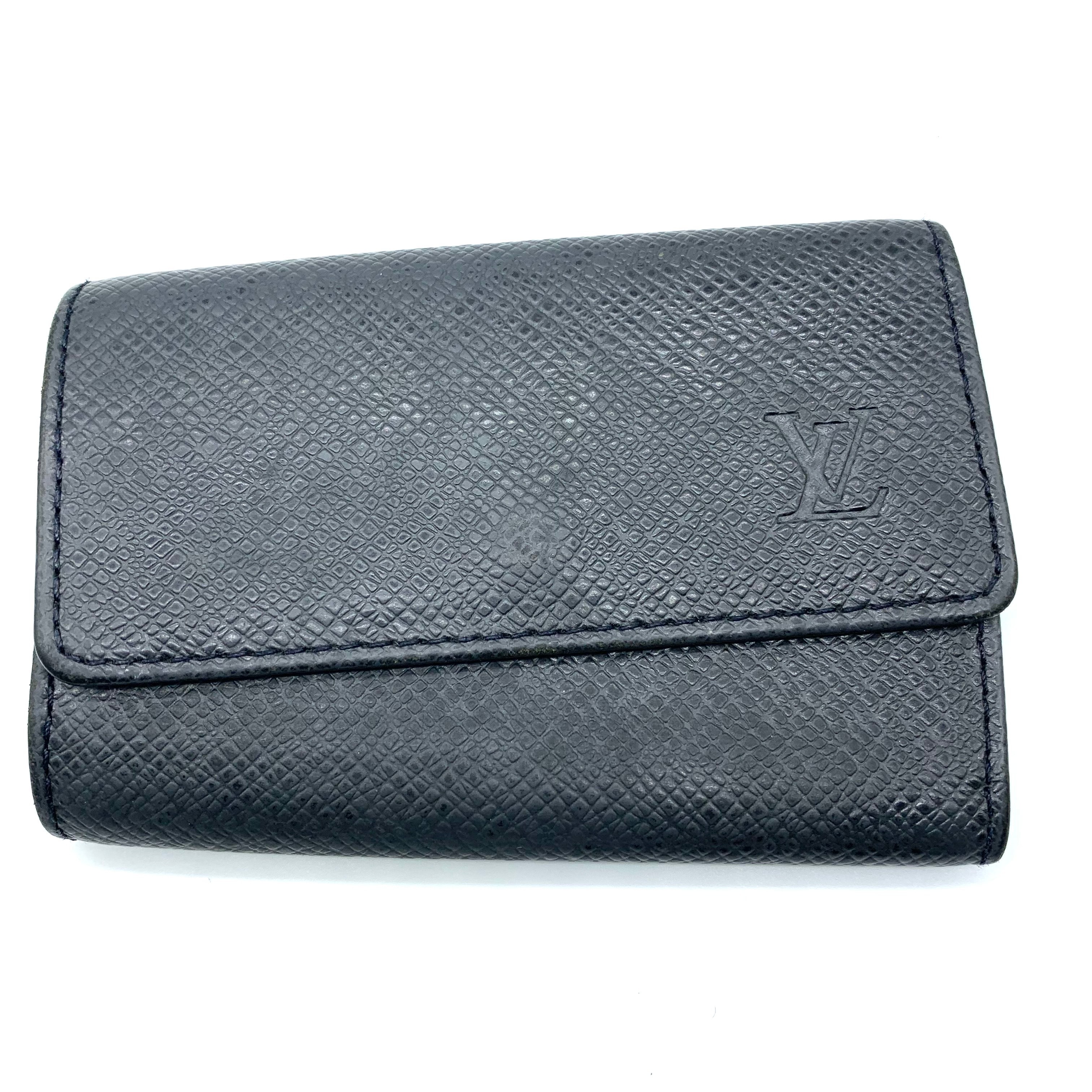 Louis Vuitton Multicles 6 Key Holder Taiga Noir