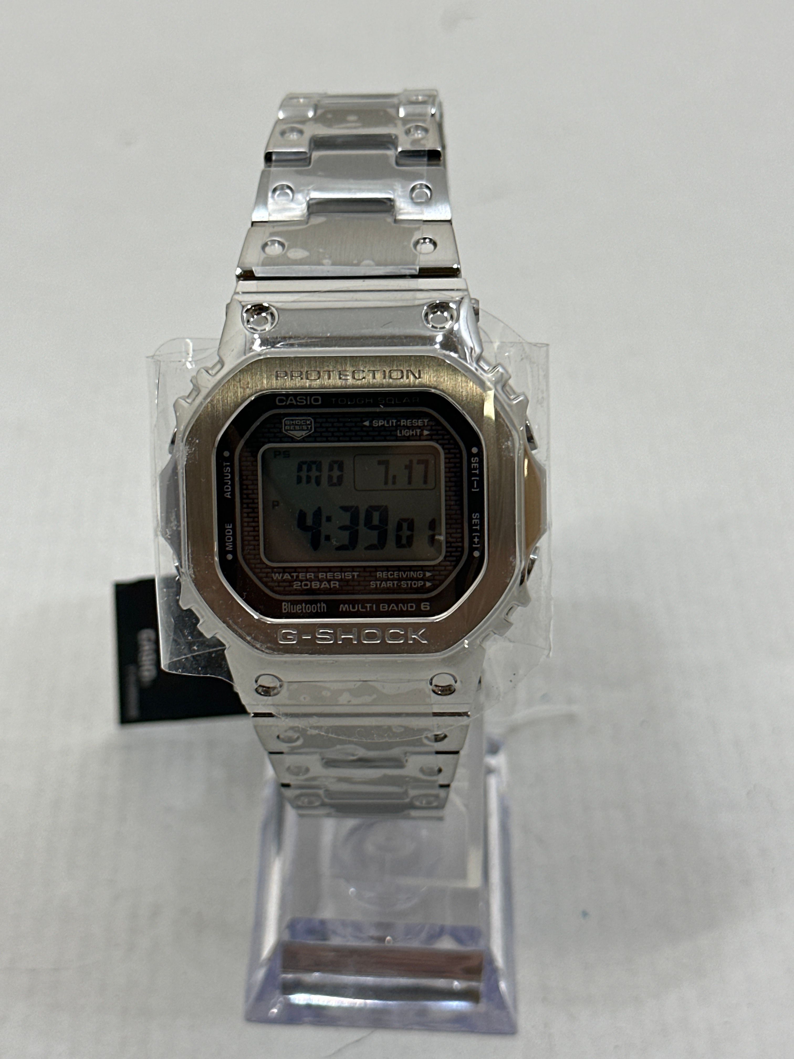 Casio G-Shock GMWB5000D-1 - 44mm in Stainless Steel