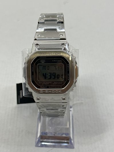 Casio G-Shock GMWB5000D-1 - 44mm in Stainless Steel