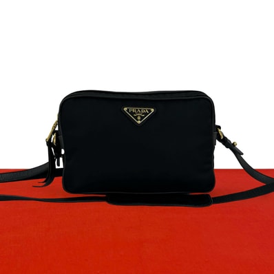 PRADA プラダ 三角ロゴ 金具 ナイロン レザー ショルダーバッグ ブラック
02346