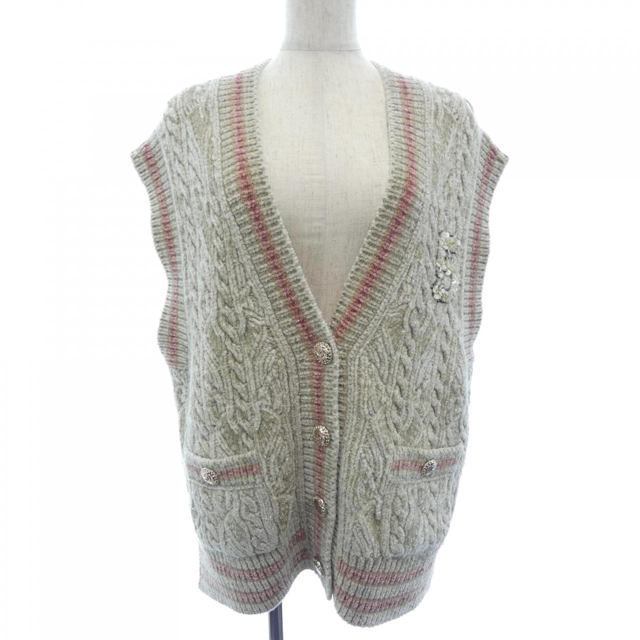 シャネル CHANEL P73530K10528 ベスト