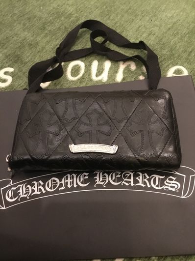 クロムハーツ セメタリークロス キルティングレザー