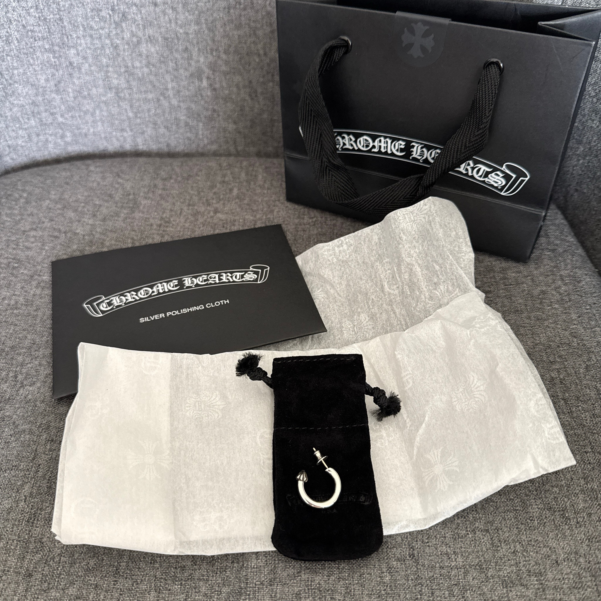 Chrome Hearts Hoop Plain Earrings "Silver"