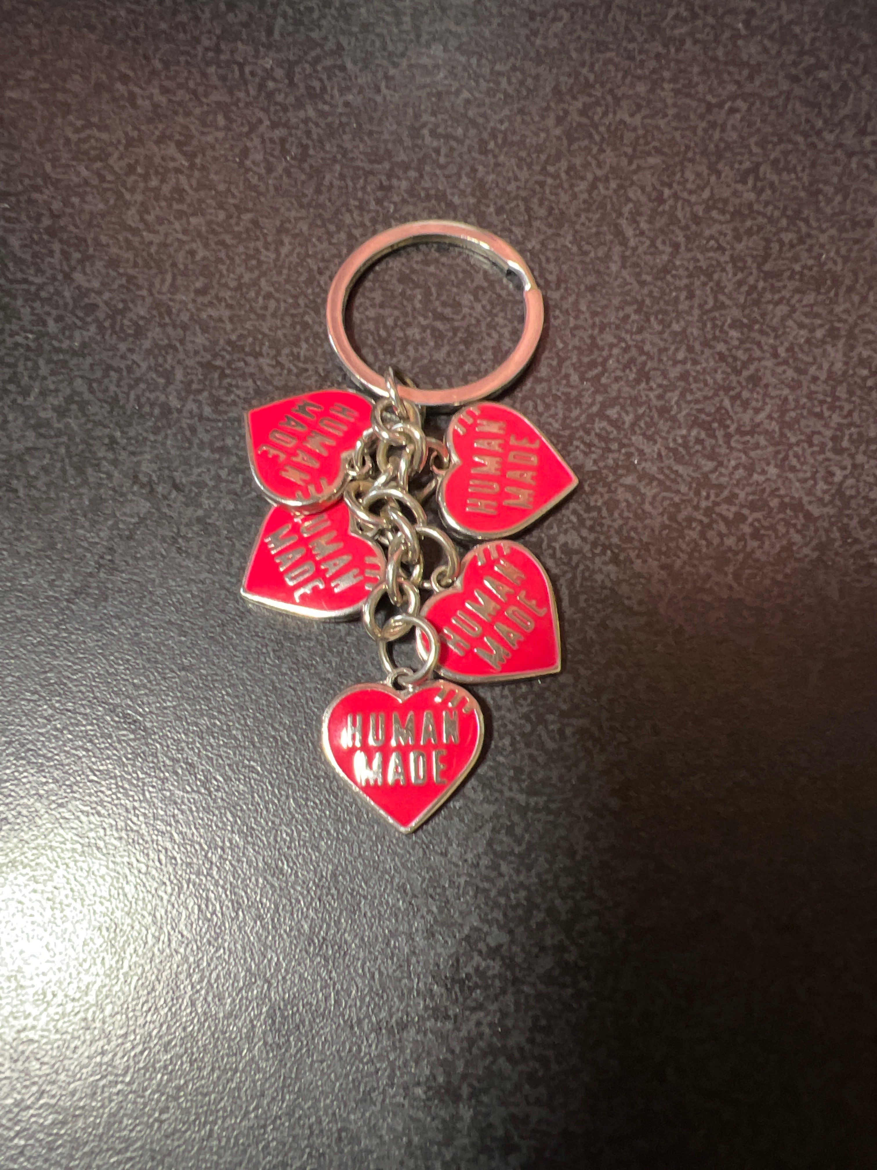 HUMAN MADE Girls Don ’t Cry keychain "Red" / VERDY