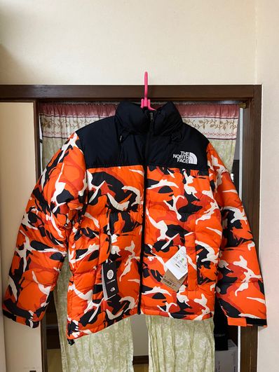 The North Face Novelty Nuptse Jacket "Orange"