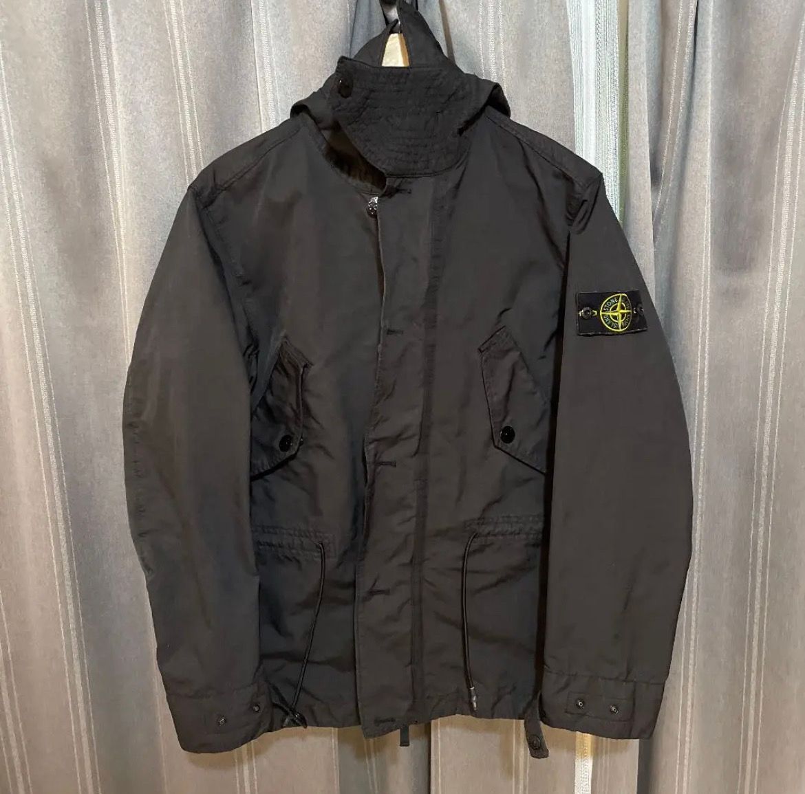 ストーンアイランド