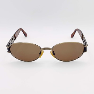 FENDI フェンディ トータス アンティークブロンズ ヴィンテージ サングラス
アイウェア メタル ブラウン 新品仕上済 ユニセックス
【中古】