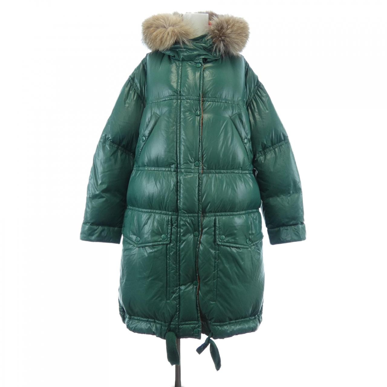 モンクレール MONCLER ESCALLONIA ダウンコート