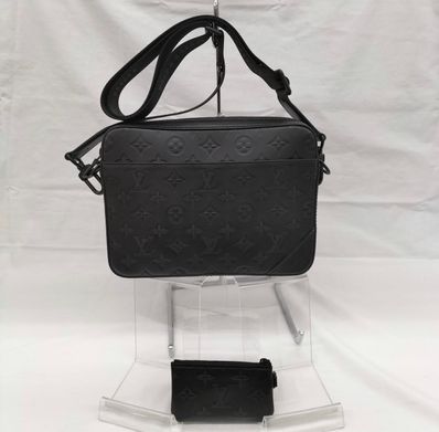 Louis Vuitton Duo Messenger Monogram Shadow "Noir"