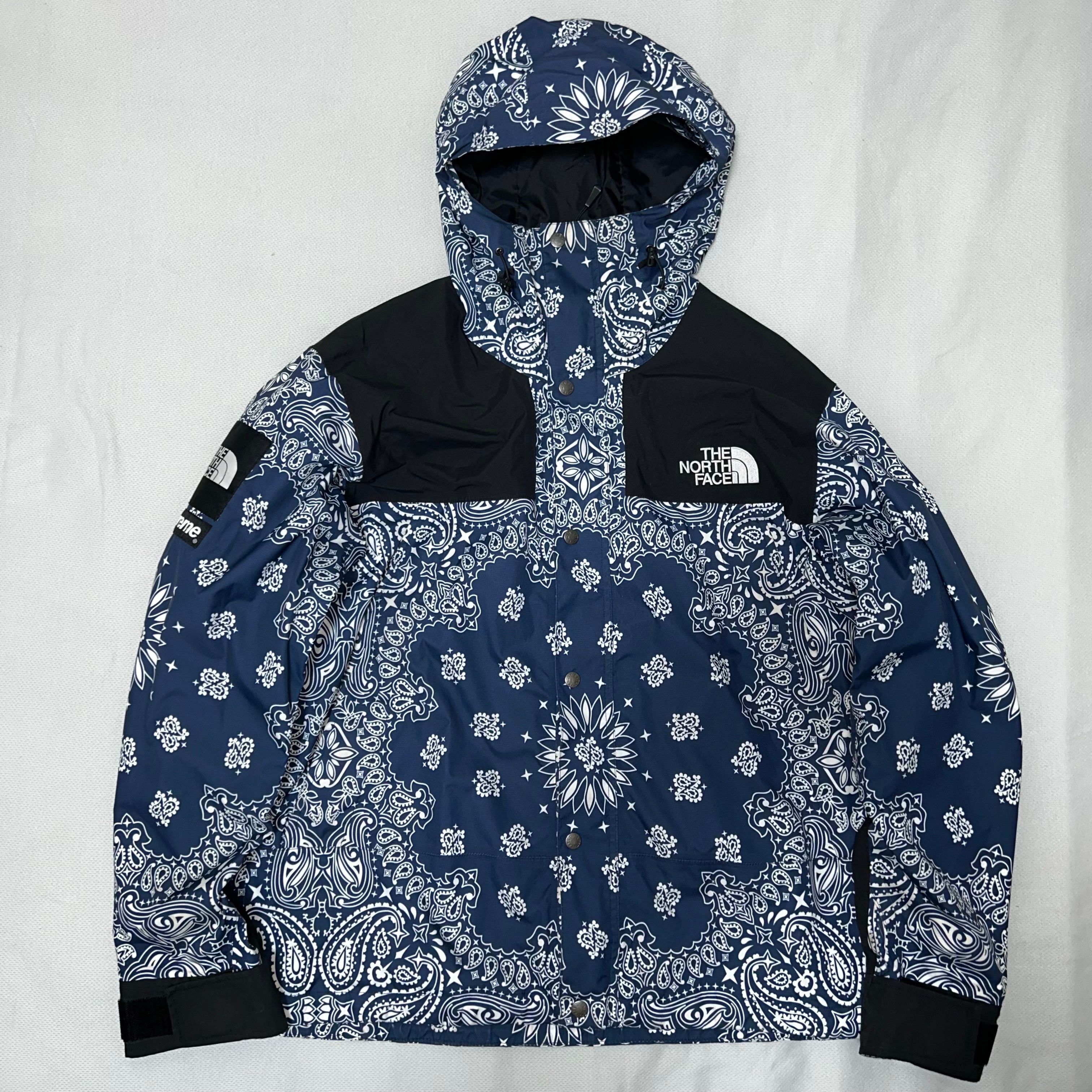 Supreme The North Face Bandana Mountain Parka "Navy"