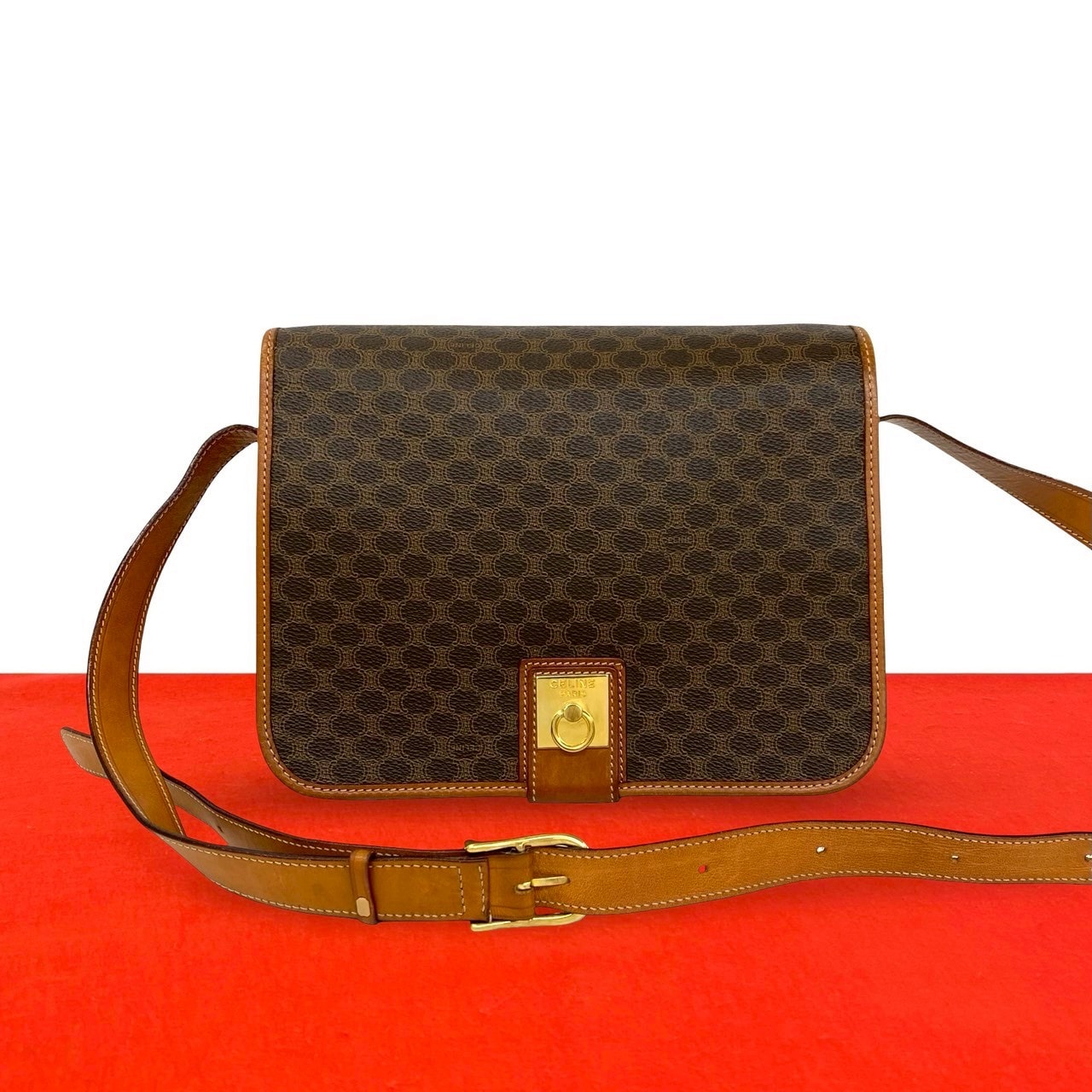CELINE セリーヌ マカダム ブラゾン トリオンフ 柄 ロゴ リング金具 レザー PVC ショルダーバッグ ブラウン
 53213