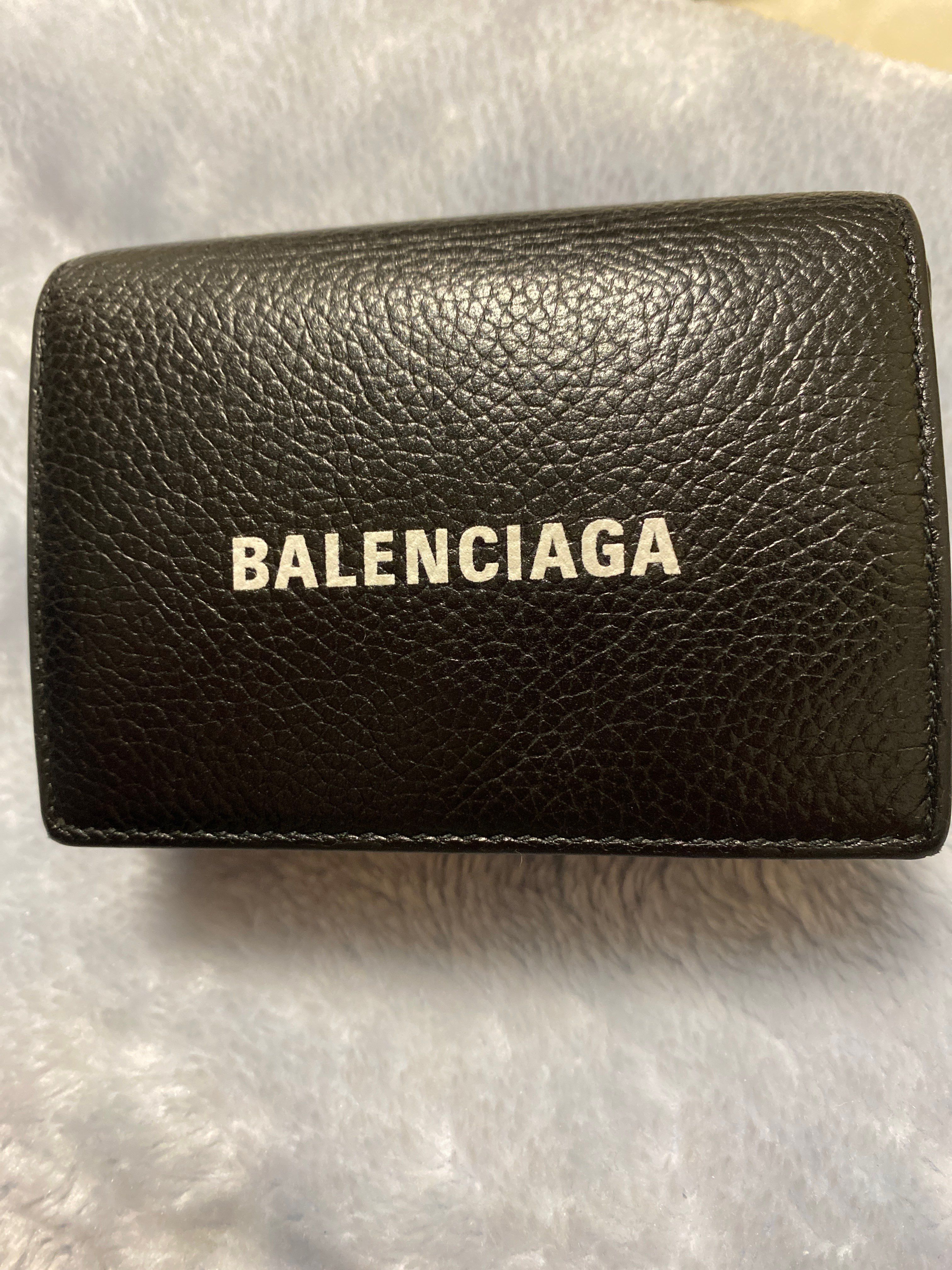 BALENCIAGA Cash Mini Wallet Grained Calfskin "Black/White"