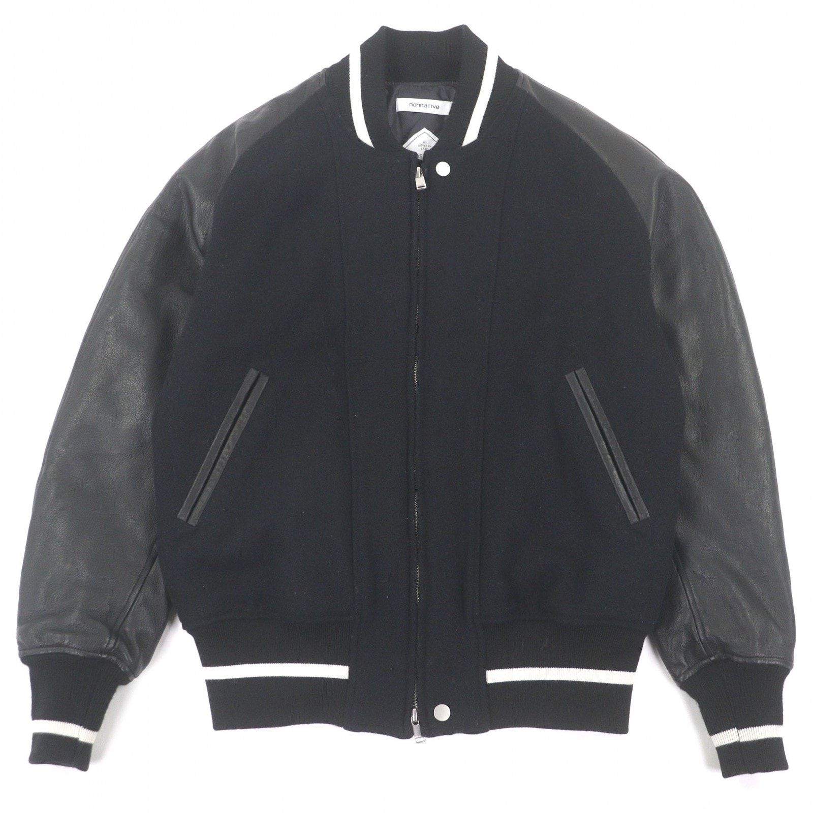 美品 ノンネイティブ スタジャン STUDENT PUFF JACKET