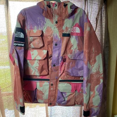 Supreme x The North Face Cargo Jacket "Pink"