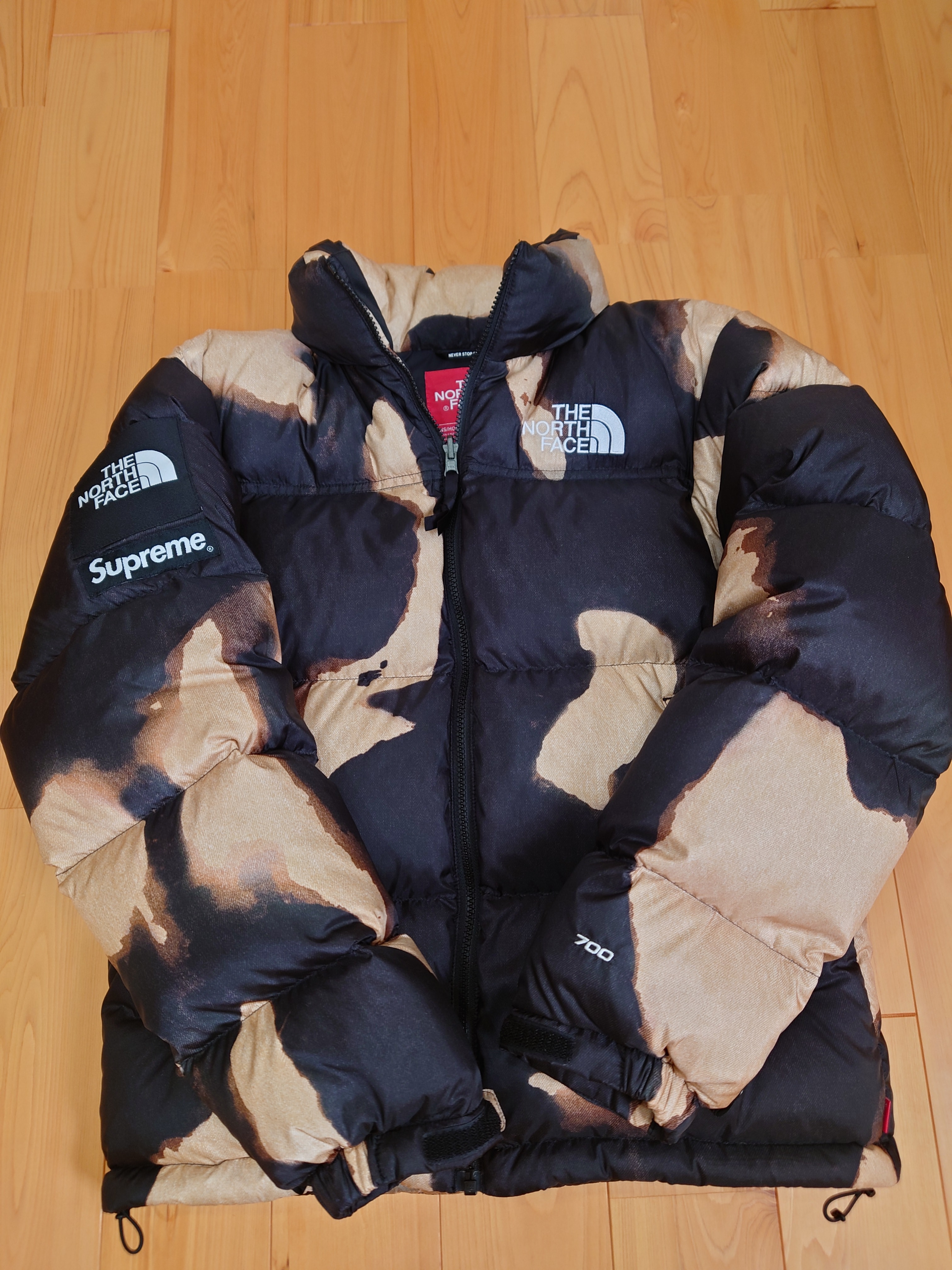 Supreme x The North Face Bleached Denim Print Nuptse Jacket "Black"