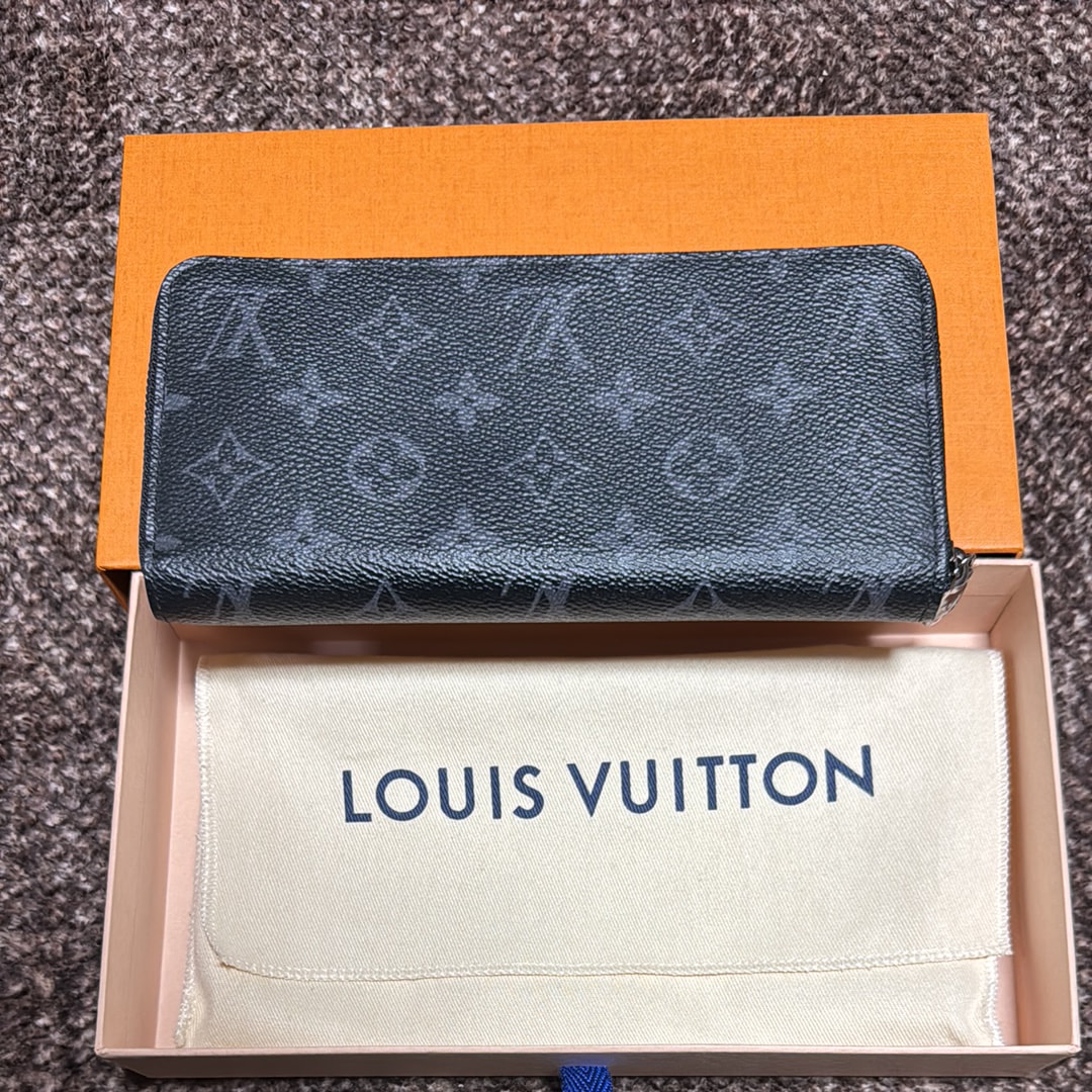 Louis Vuitton Zippy Wallet Horizontal Monogram Eclipse