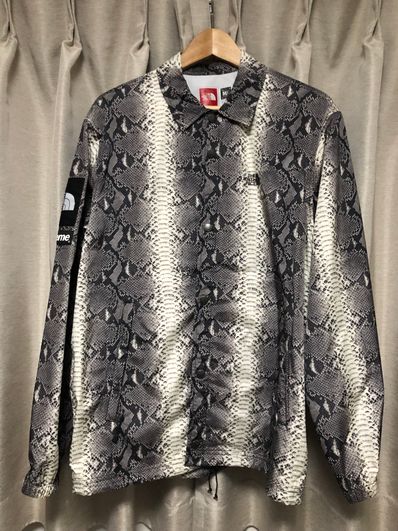 Supreme x The North Face Taped Seam Coaches Jacket "Black"