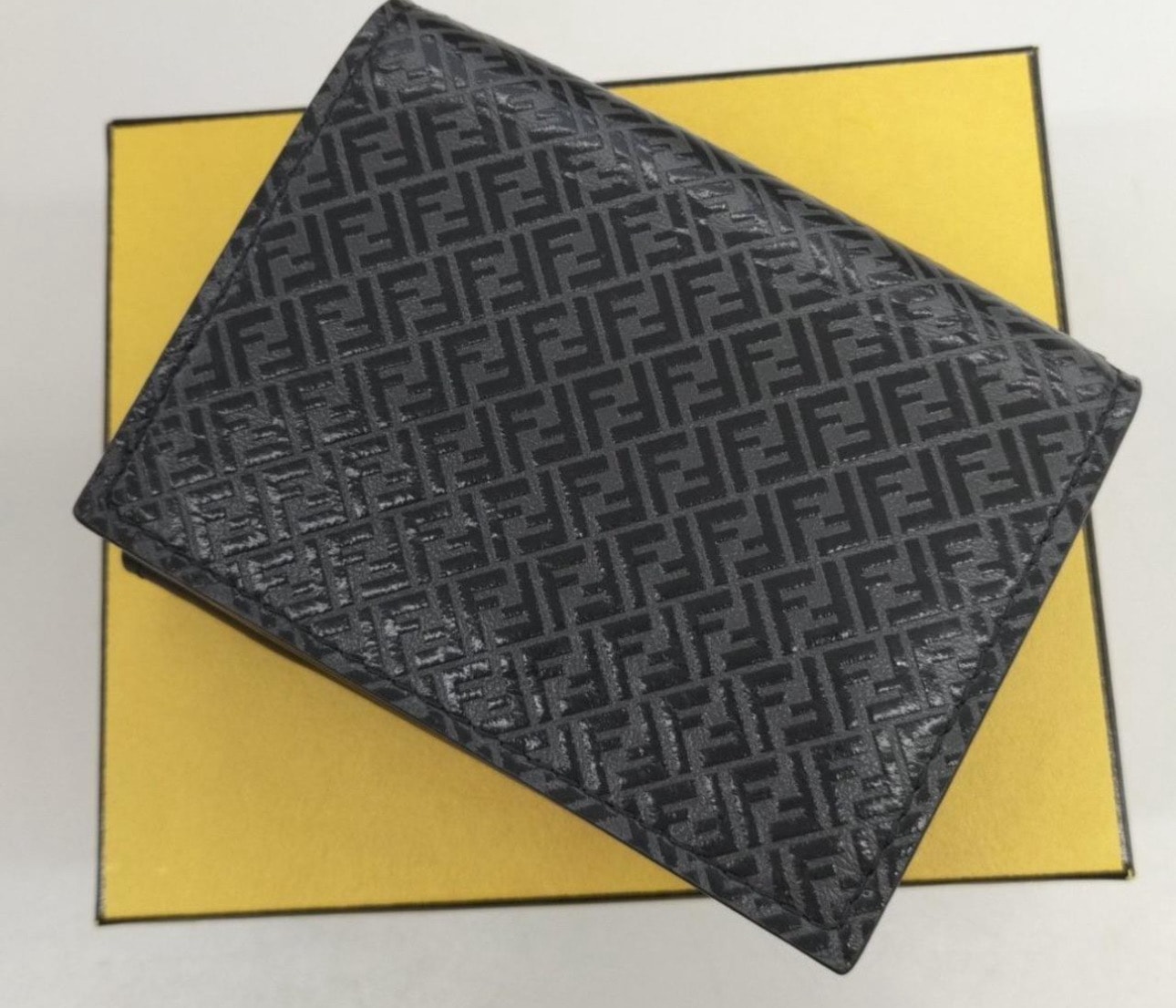 FENDI Wallet Leather Triple Fold Wallet "Black"