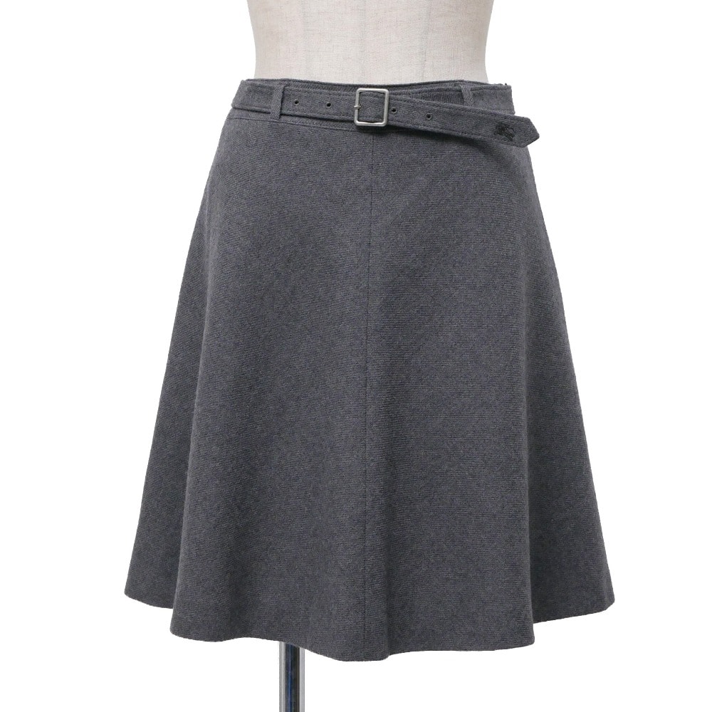 ■美品■BURBERRY BLUE LABEL バーバリーブルーレーベル ミニスカート サイズ36 ロゴ刺繍 ベルト付 ブランド古着【中古】20260126/RA7430