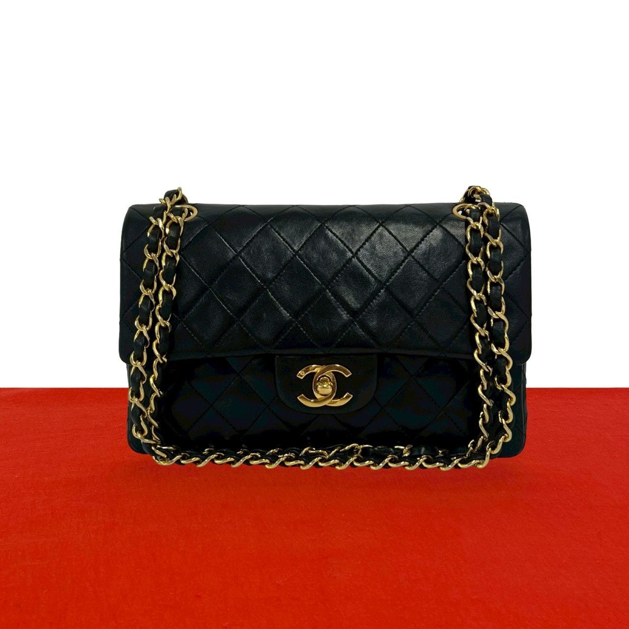 CHANEL シャネル マトラッセ ココマーク ダブルフラップ ラムスキン ショルダーバッグ ブラック
 03963