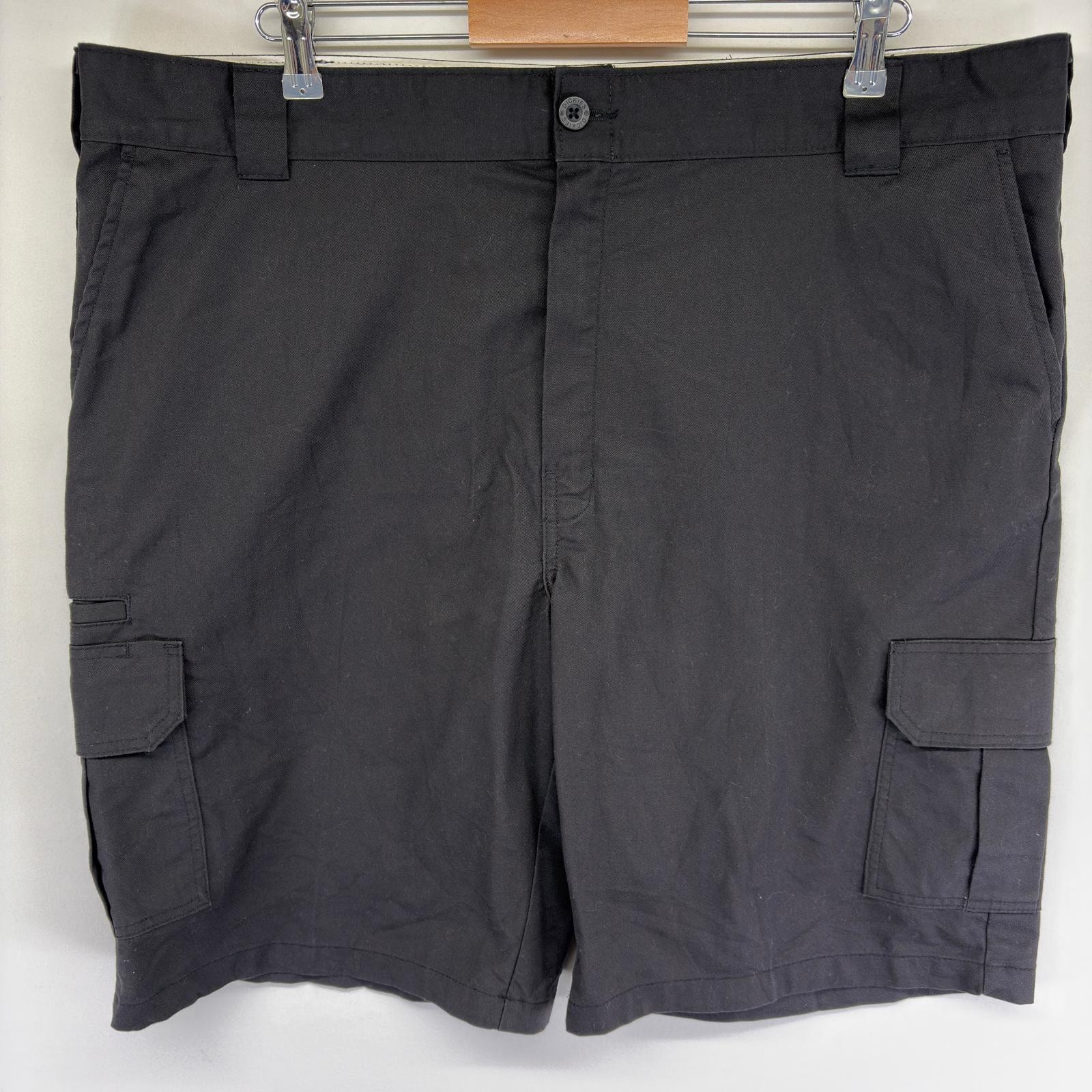 古着 ディッキーズ Dickies パンツ カーゴ ワンポイントロゴ ハーフ ショート 半ズボン ジッパーフライ w42 ブラック系 メンズ