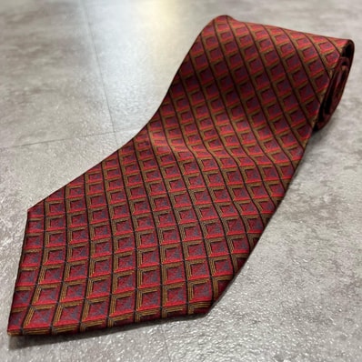 イヴ・サンローラン ネクタイ メンズ