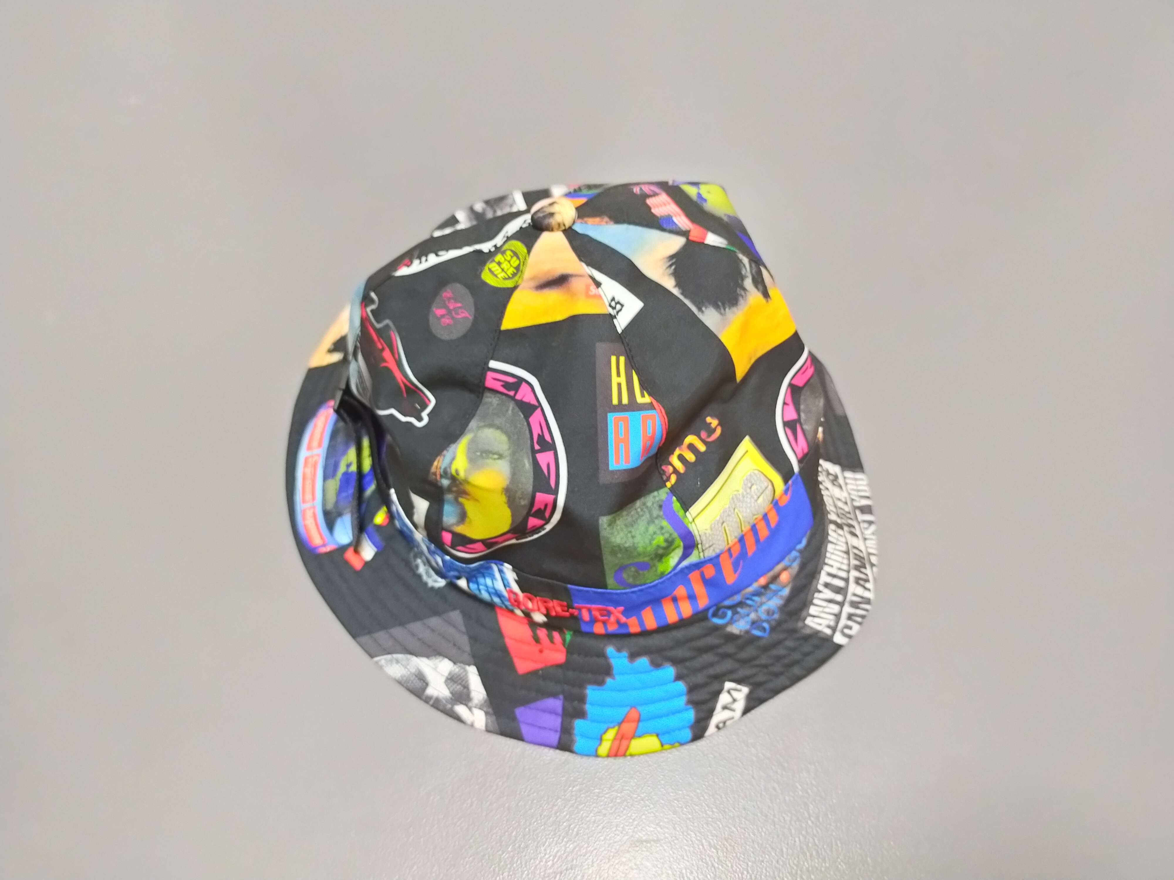 Supreme GORE-TEX Bell Hat "Black Stickers"