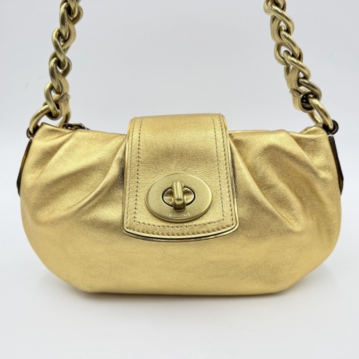 COACH(コーチ)ターンロック レザー チェーンショルダーバッグ ゴールド レディース ミニバッグ A0971-13594