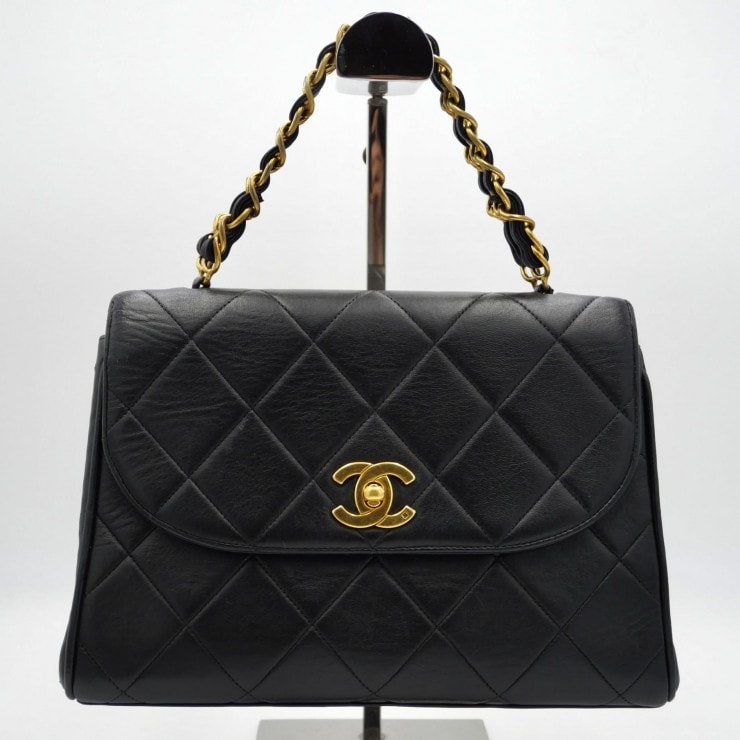 CHANEL(シャネル)マトラッセ ラウンドフラップ ヴィンテージ チェーンハンドバッグ ショルダーバッグ ラムスキン ブラック ゴールド レディース【中古】