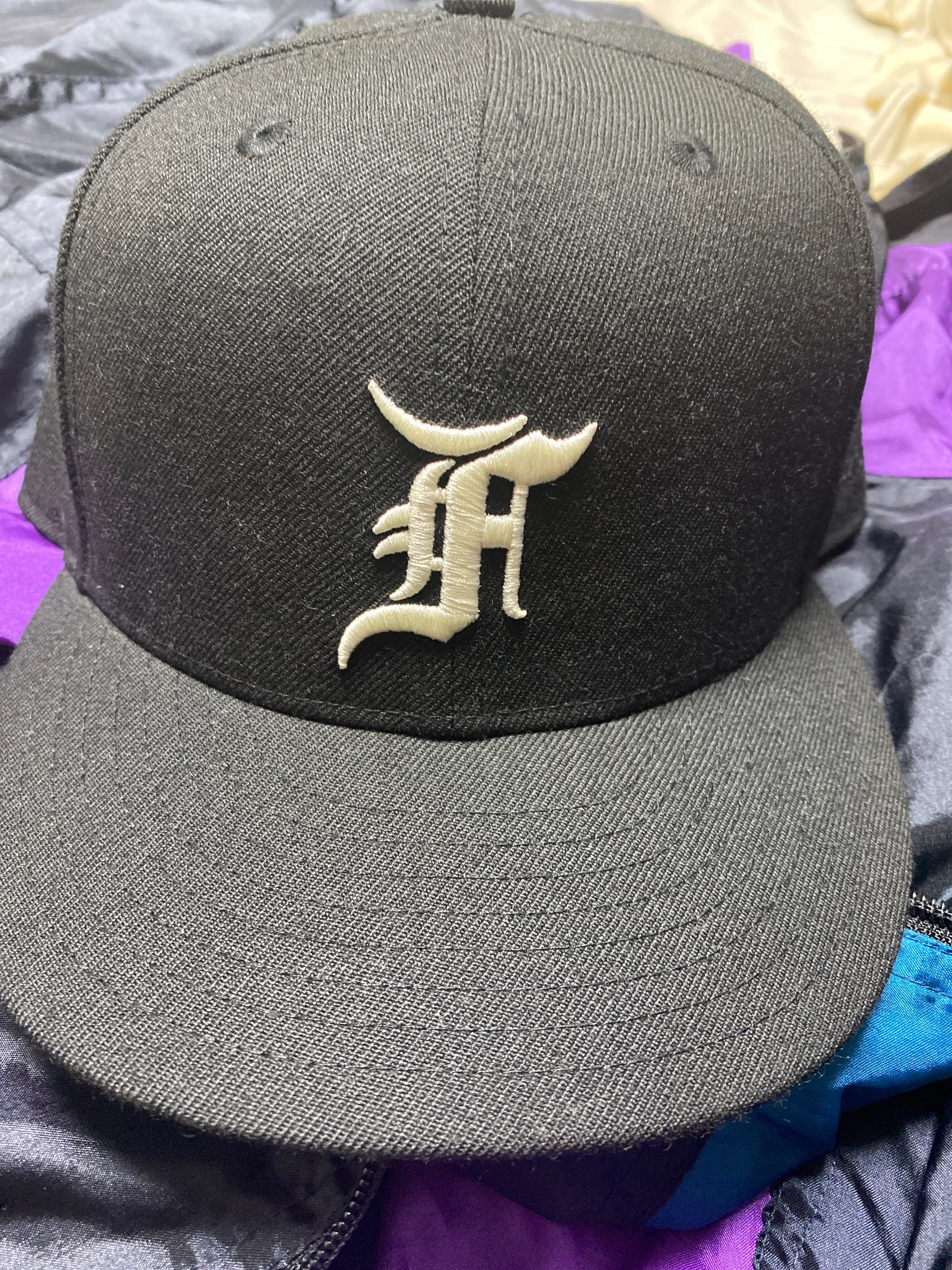 FEAR OF GOD ESSENTIALS New Era Fitted Cap (FW20) "Black"