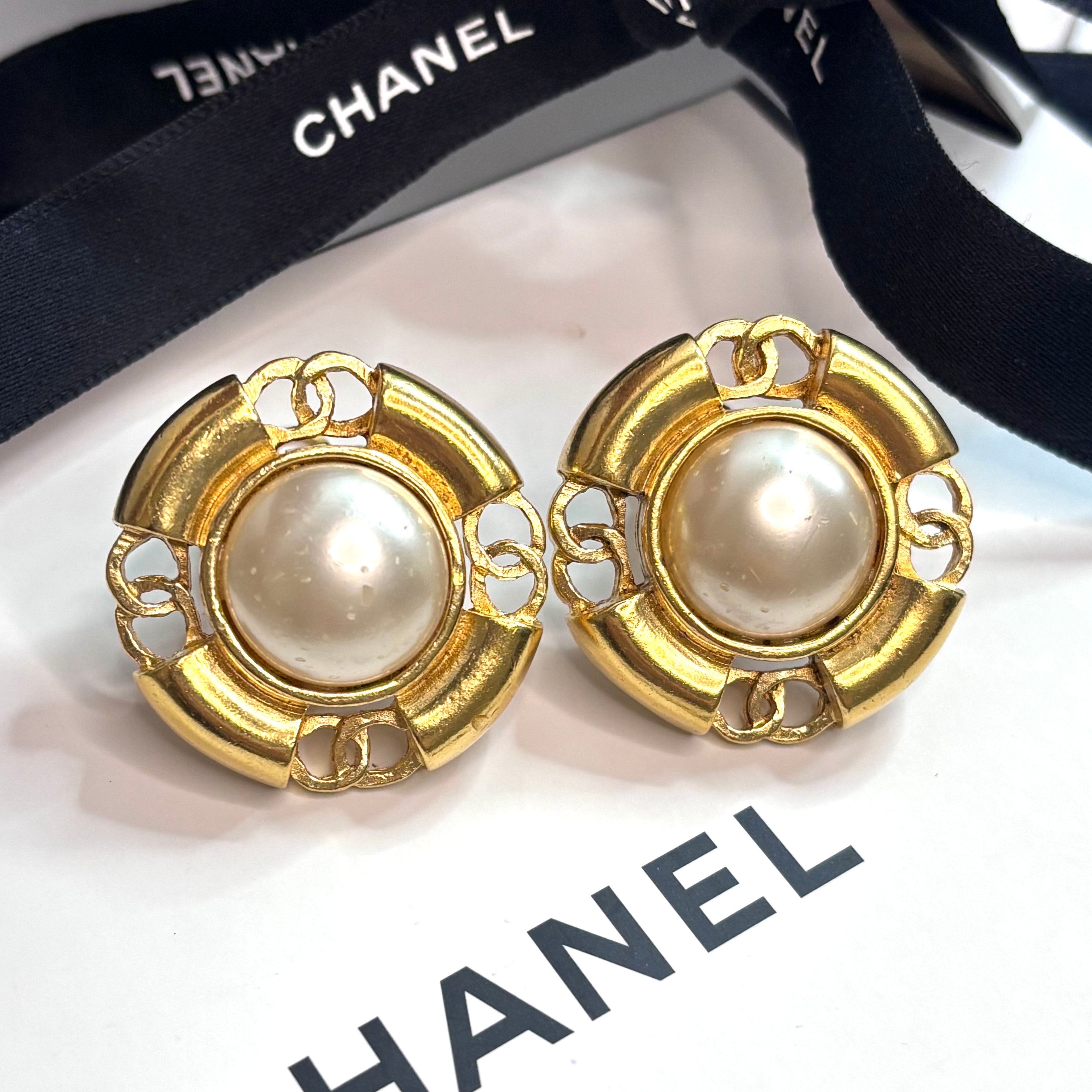 CHANEL シャネル イヤリング 94P フェイクパール ココマーク ゴールド