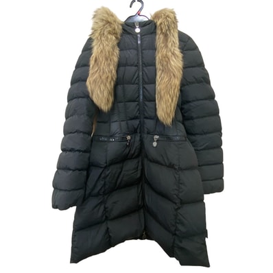 モンクレール MONCLER ダウンジャケット エルミルヌ タヌキファー ブラック