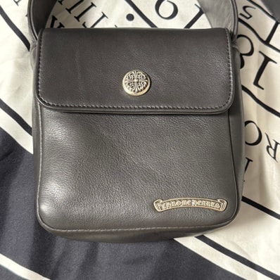Chrome Hearts Cross Button Leather Shoulder Bag Hot Pot "Black"
