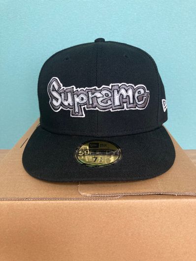 Supreme Gonz Logo New Era® "Black"