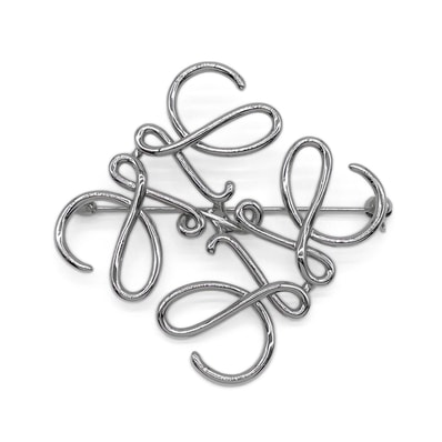 LOEWE ロエベ アナグラム ブローチ 5cm×5.2cm 111.25.020 メタル シルバー レディース 【中古】