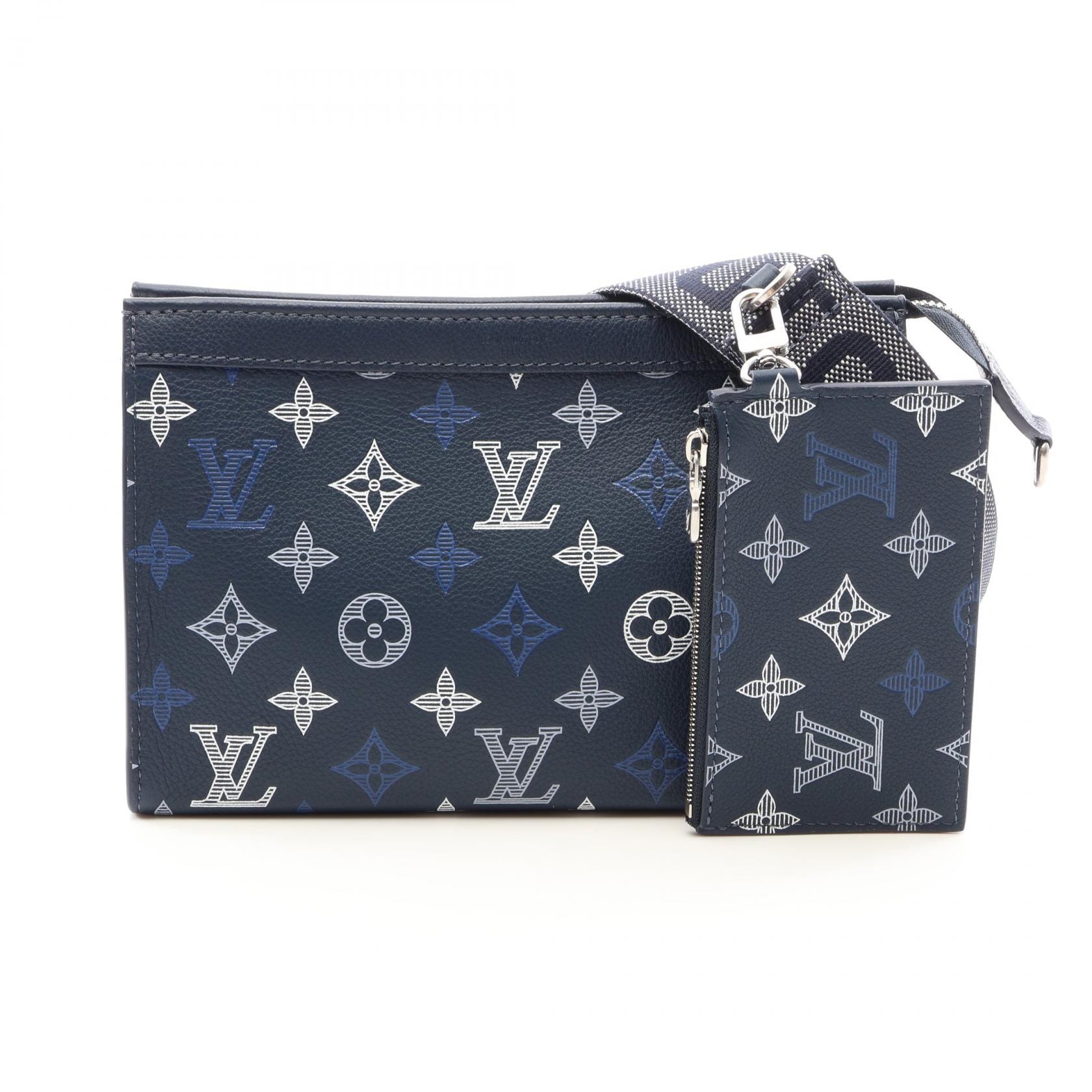 ルイ・ヴィトン LOUIS VUITTON ガストン ウェアラブル ウォレット ショルダーバッグ バッグ レザー メンズ ネイビー系 M28818 【中古】