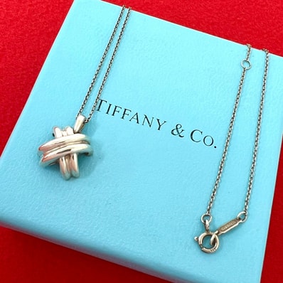 TIFFANY&Co. ティファニー シグネチャー クロス ネックレス シルバー925 ネックレス シルバー
32365