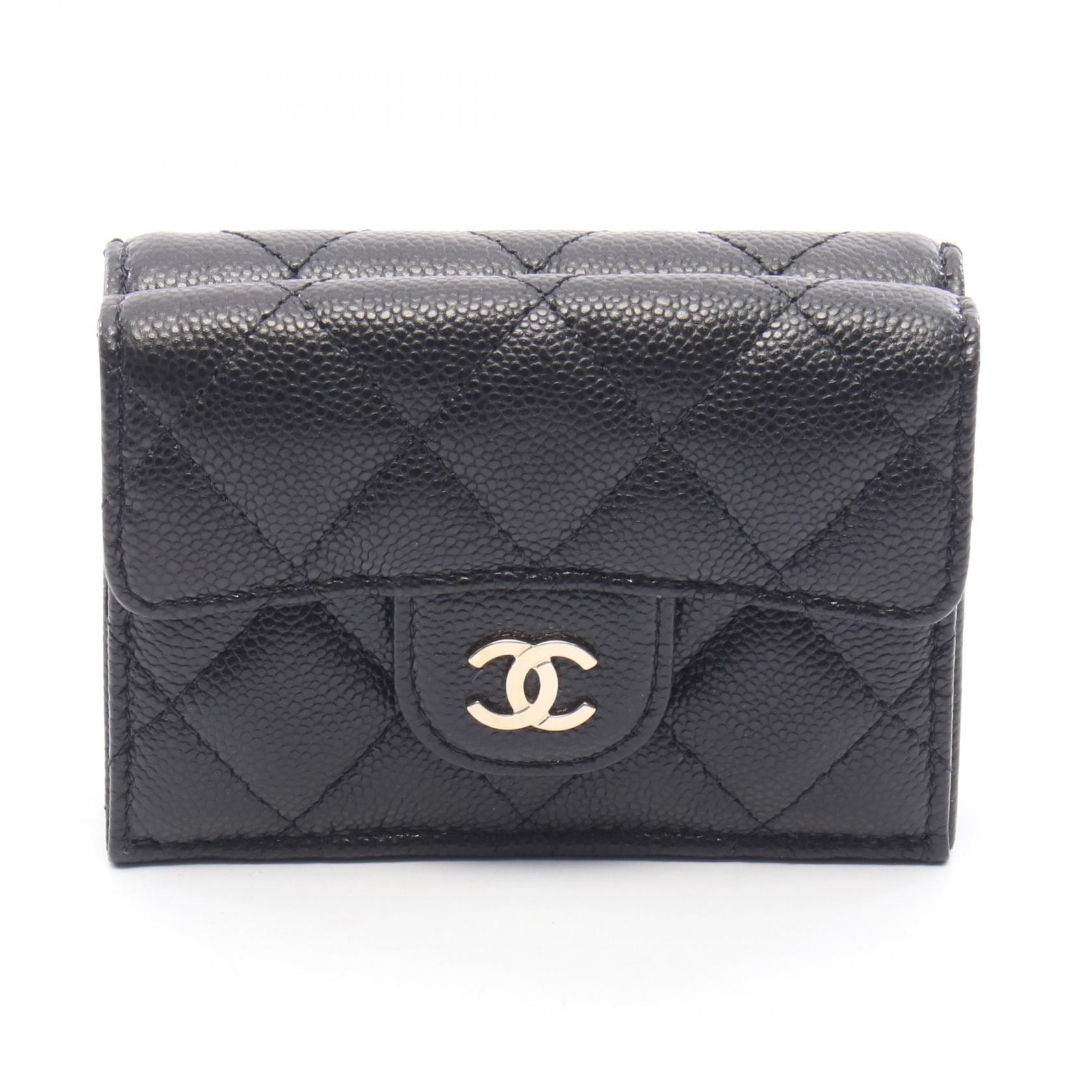 シャネル CHANEL クラシック スモール フラップ ウォレット マトラッセ 三つ折り財布 財布 キャビアスキン(グレインドカーフ) レディース ブラック系 AP0230 【中古】