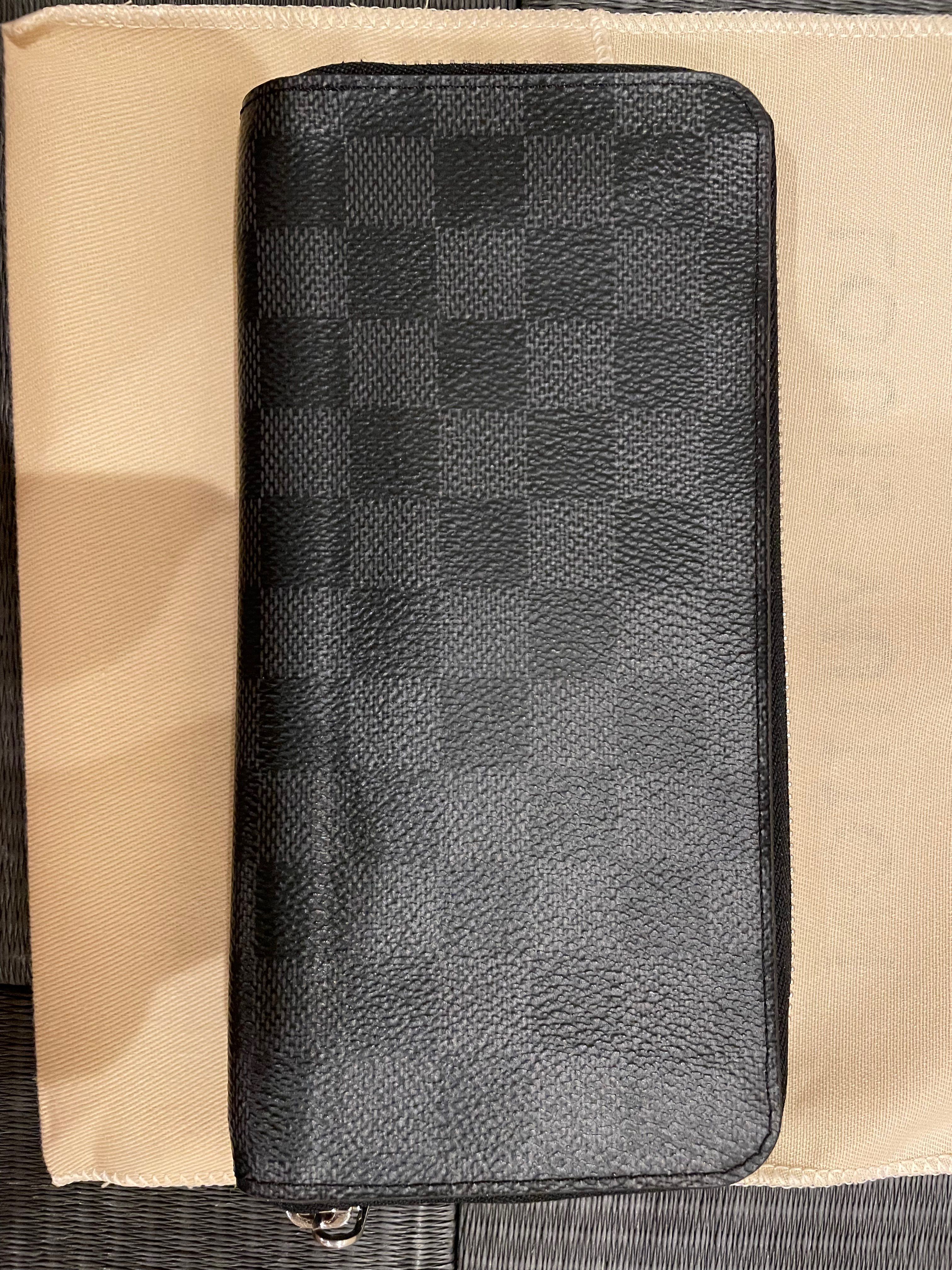 Louis Vuitton [Old Model] Zippy Wallet Vertical Damier Graphite