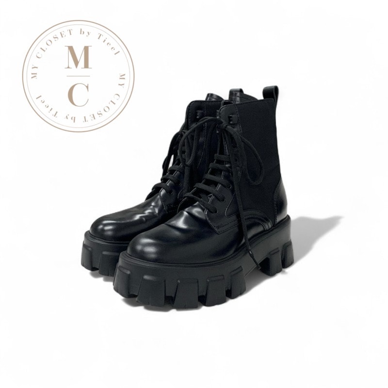 プラダ PRADA モノリス ブーツ ショートブーツ 靴 シューズ レザー ナイロン ブラック 黒 ロゴ レースアップ コンバットブーツ プ